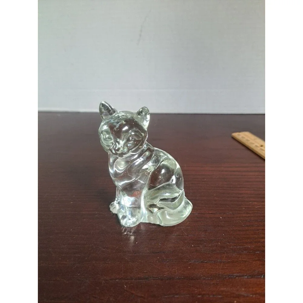 Fenton Like Crystal Cat